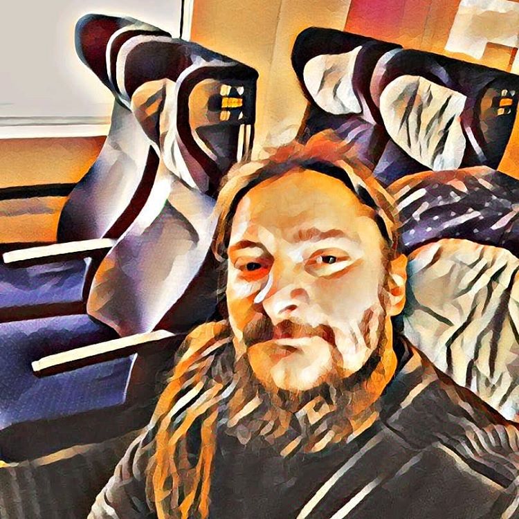 Instagram Never Code Alone